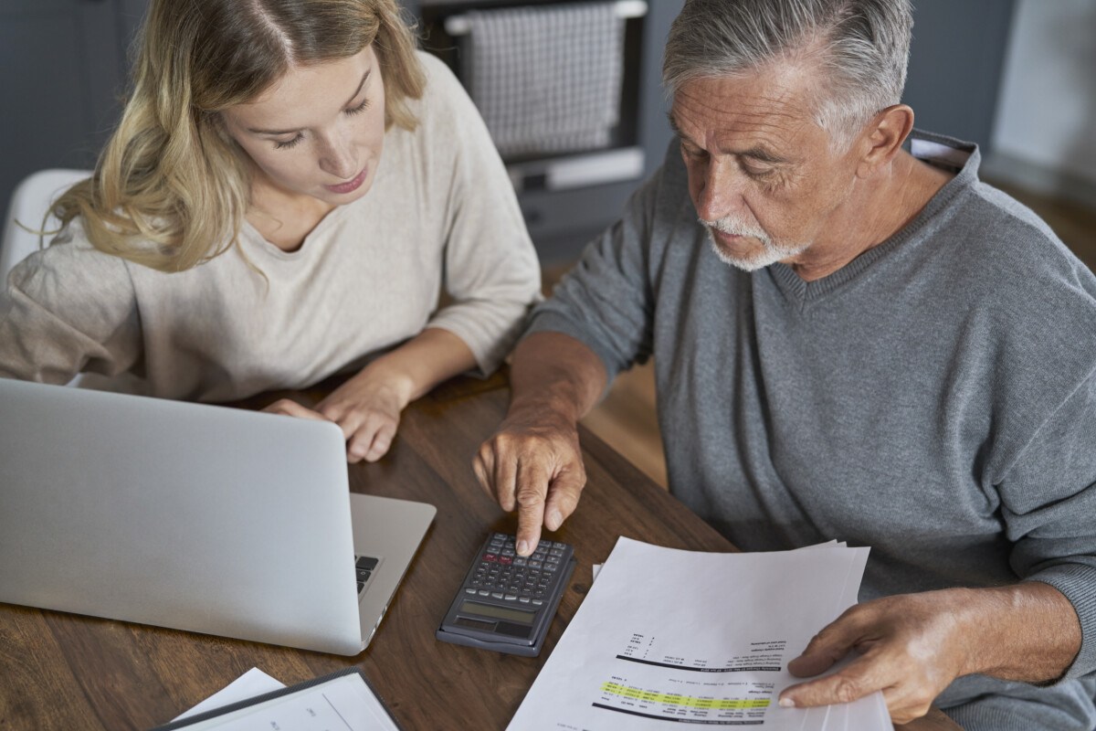 How a Life Insurance Coverage Calculator Works for You